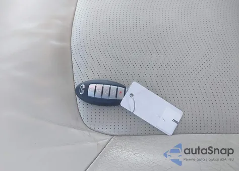 2016 Infiniti Qx80 from USA, damaged, VIN JN8AZ2NEXG9122949